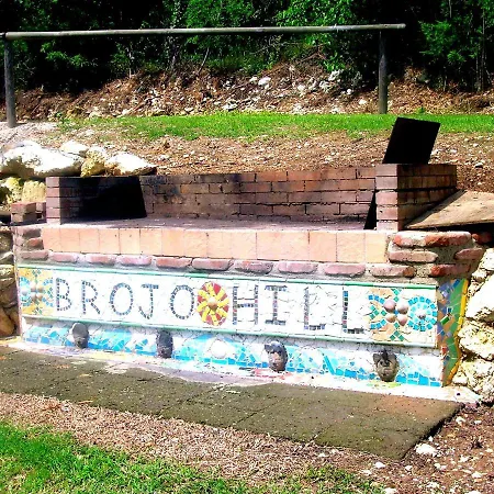 Brojo Hill Bed and Breakfast
