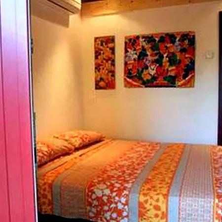 Bed and Breakfast Brojo Hill 4*