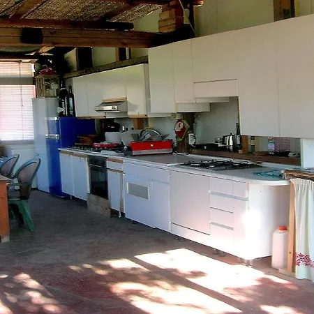 Brojo Hill 4* Longare