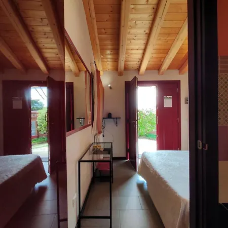 Bed and Breakfast Brojo Hill Longare