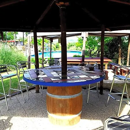 Bed & Breakfast Brojo Hill Longare