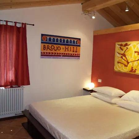 Brojo Hill Bed & Breakfast 4*
