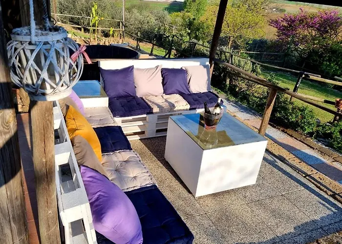 Brojo Hill Bed & Breakfast