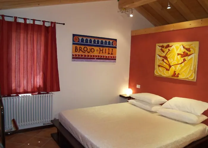 Brojo Hill Bed & Breakfast 4*