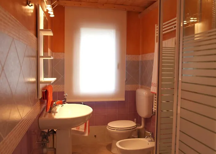 Brojo Hill 4* Longare